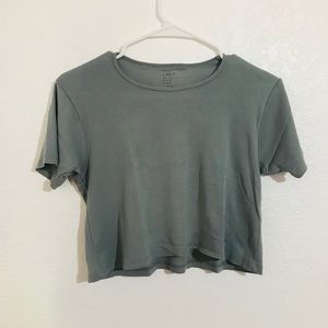 Brandy Melville cropped Top